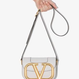 Small supervee valentino shoulder bag new with tags